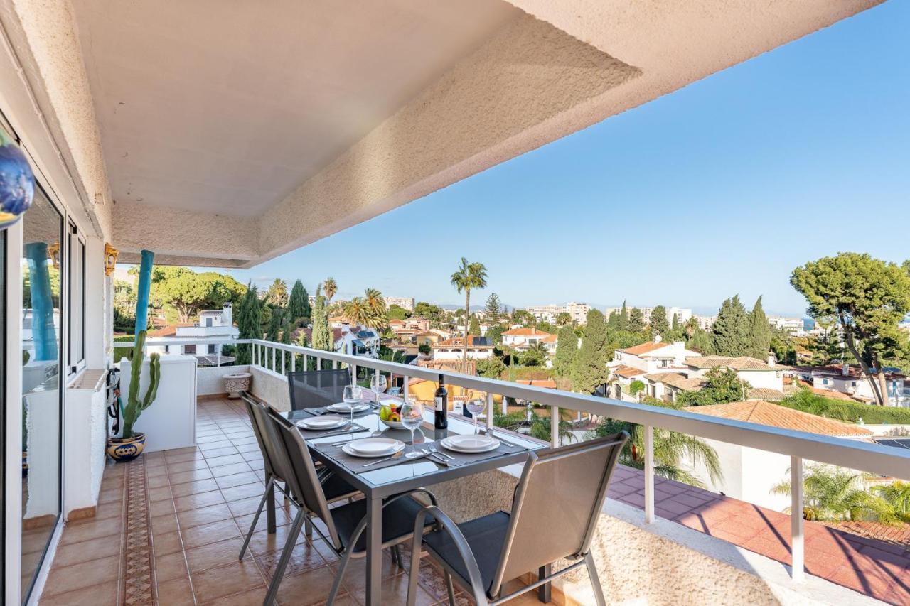 Sunny 2br Pool Terrace Seaview Appartement